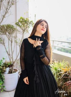 3 Pcs Women's Stitched Chiffon Plain Maxi Suit