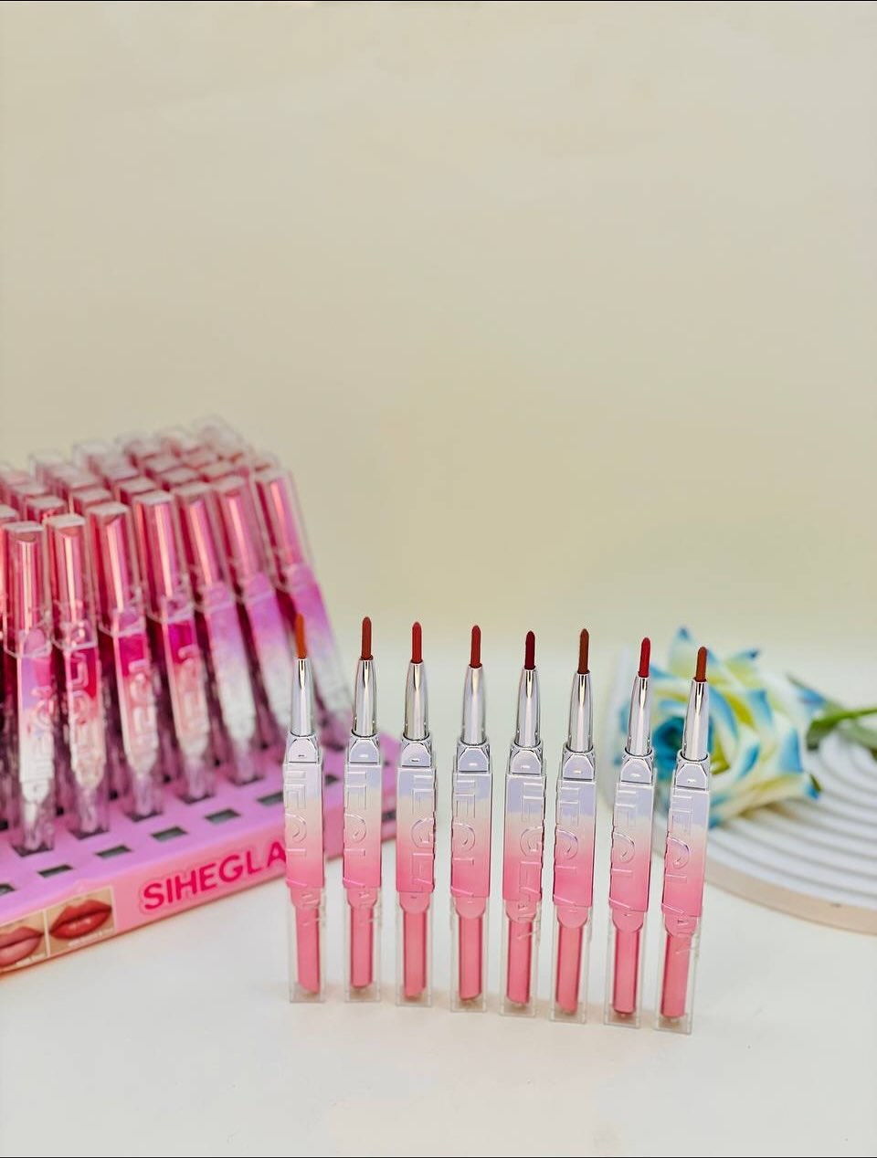 Sighelan 2 In 1 Lipstick And Lip Liner Providing Smooth Application Rich Color Comfortable Use - Shades of Nude