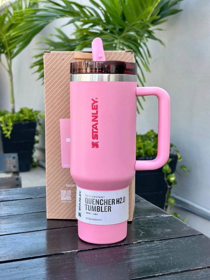 Stanley Flip Straw Tumbler 40oz (1200ML) Insulated Stainless Steel With Handle Durable Design For Daily Hydration And Travel