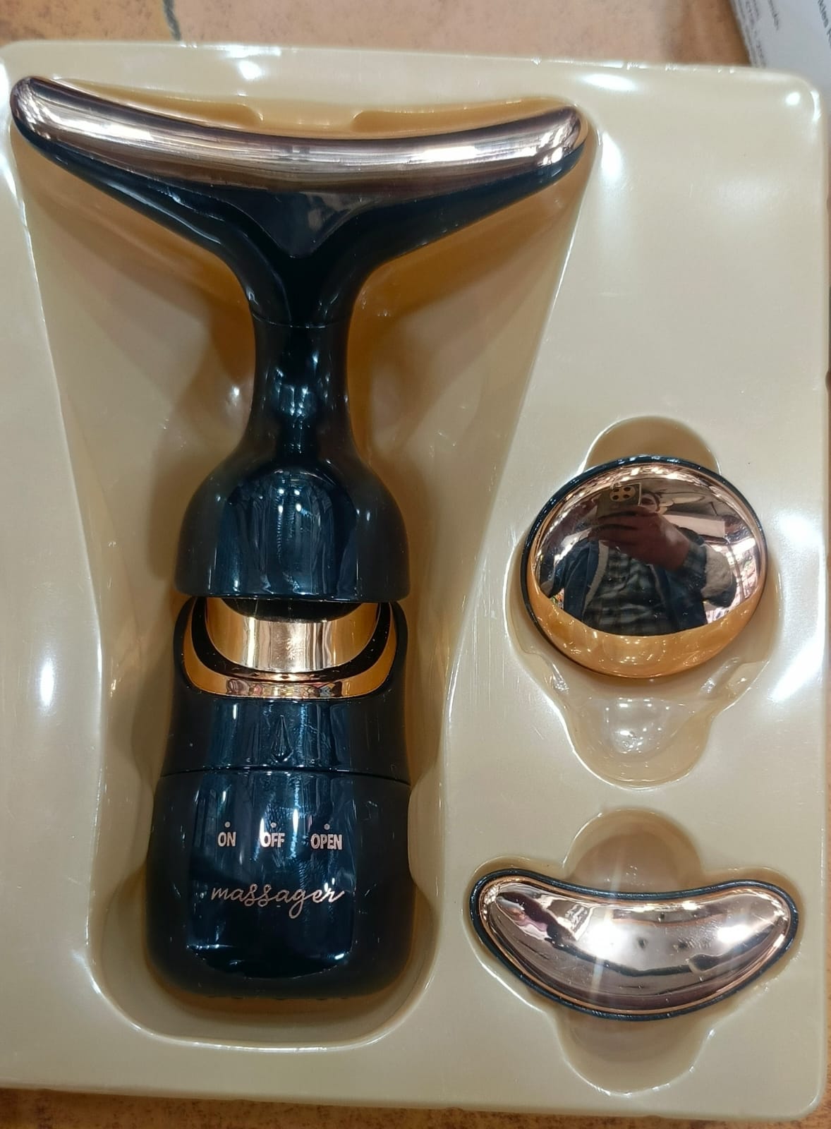 3-in-1 Face Slimming & Uplift Wand – Thermal & Vibration Beauty Massager for Face and Neck