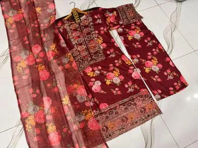 3 Pcs Women's Stitched Dobby Lawn Printed Suit