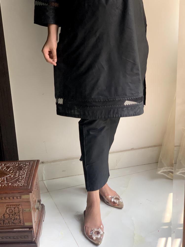 2 Pcs Women's Stitched Cotton Lawn Lace Work Shirt And Trouser