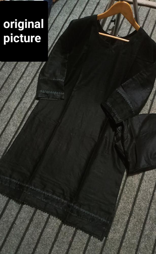 2 Pcs Women's Stitched Cotton Lawn Lace Work Shirt And Trouser